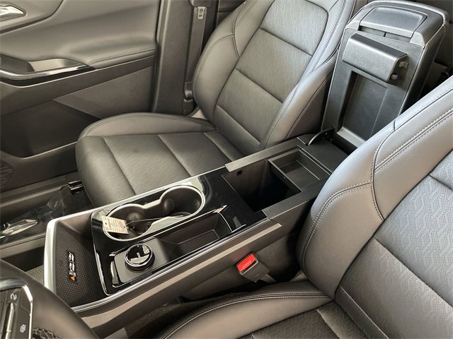 New 2026 Chevrolet Equinox LT w/ Convenience Package II image 23