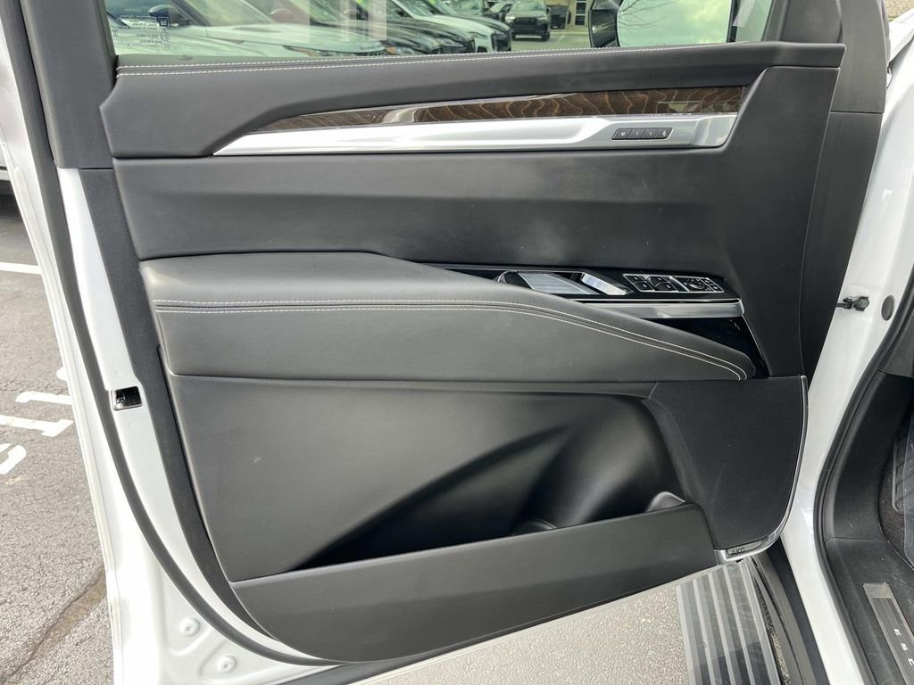 Certified 2025 Cadillac Escalade Sport Platinum image 25