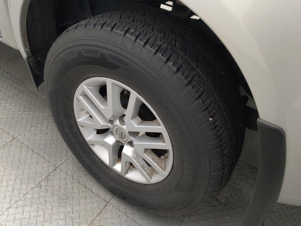 Used 2019 Nissan Frontier SV RWD image 31
