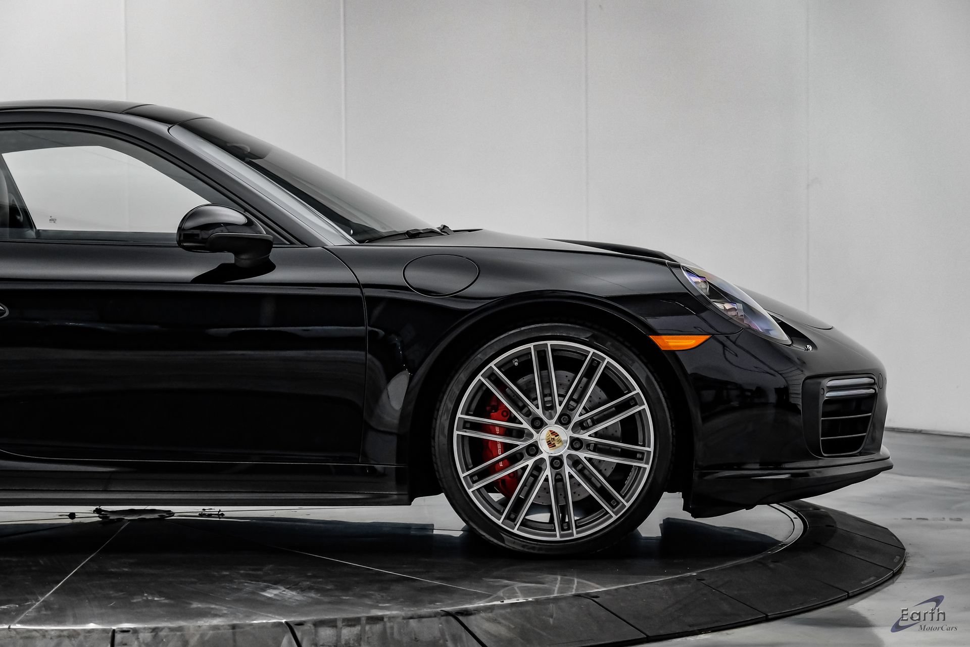 Used 2017 Porsche 911 Turbo AWD/4WD image 21