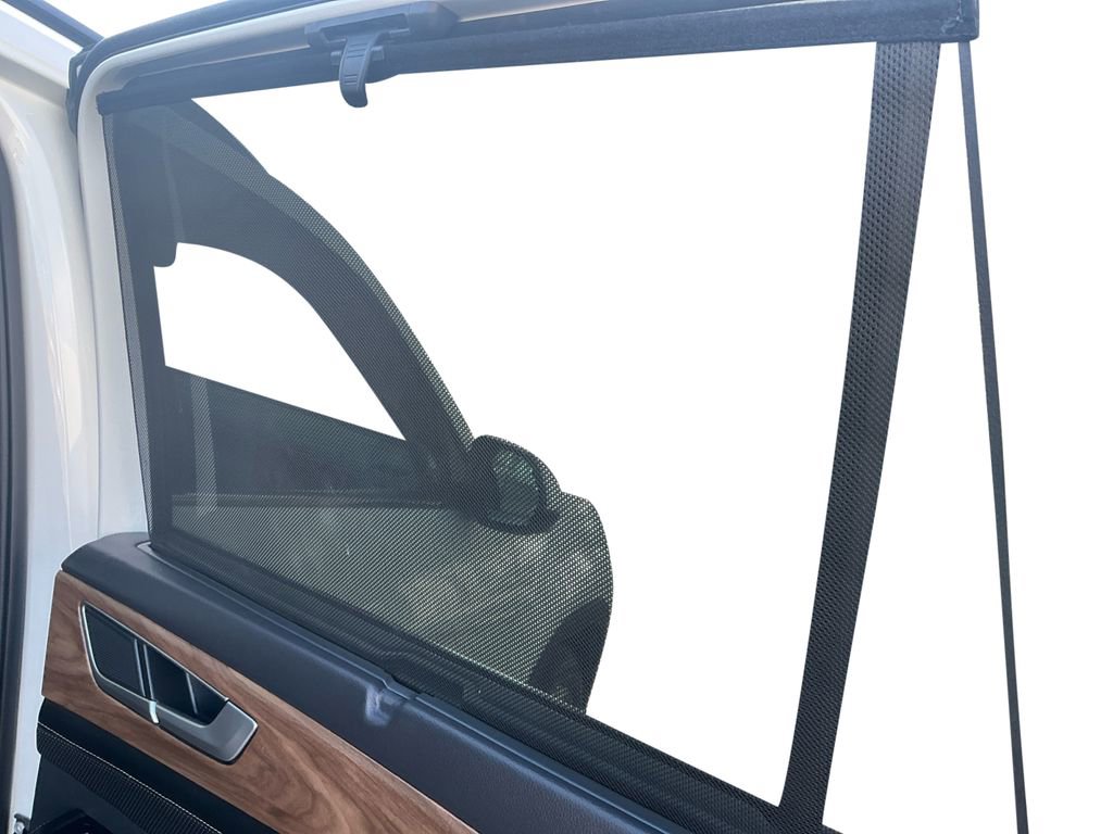 Used 2025 Volkswagen Atlas SE image 21