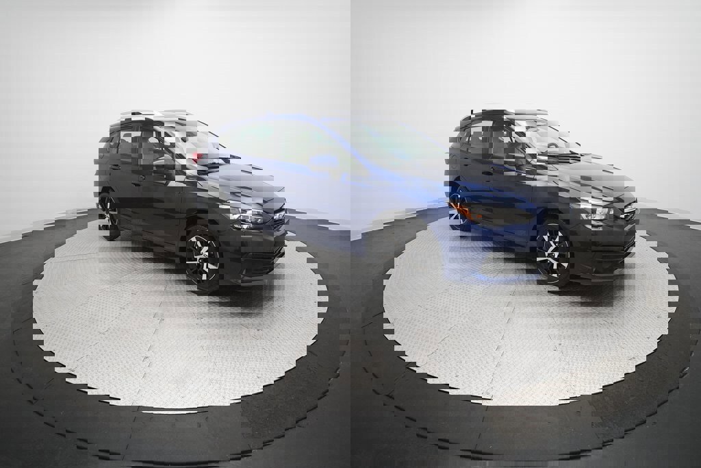 Used 2023 Subaru Impreza Premium image 13