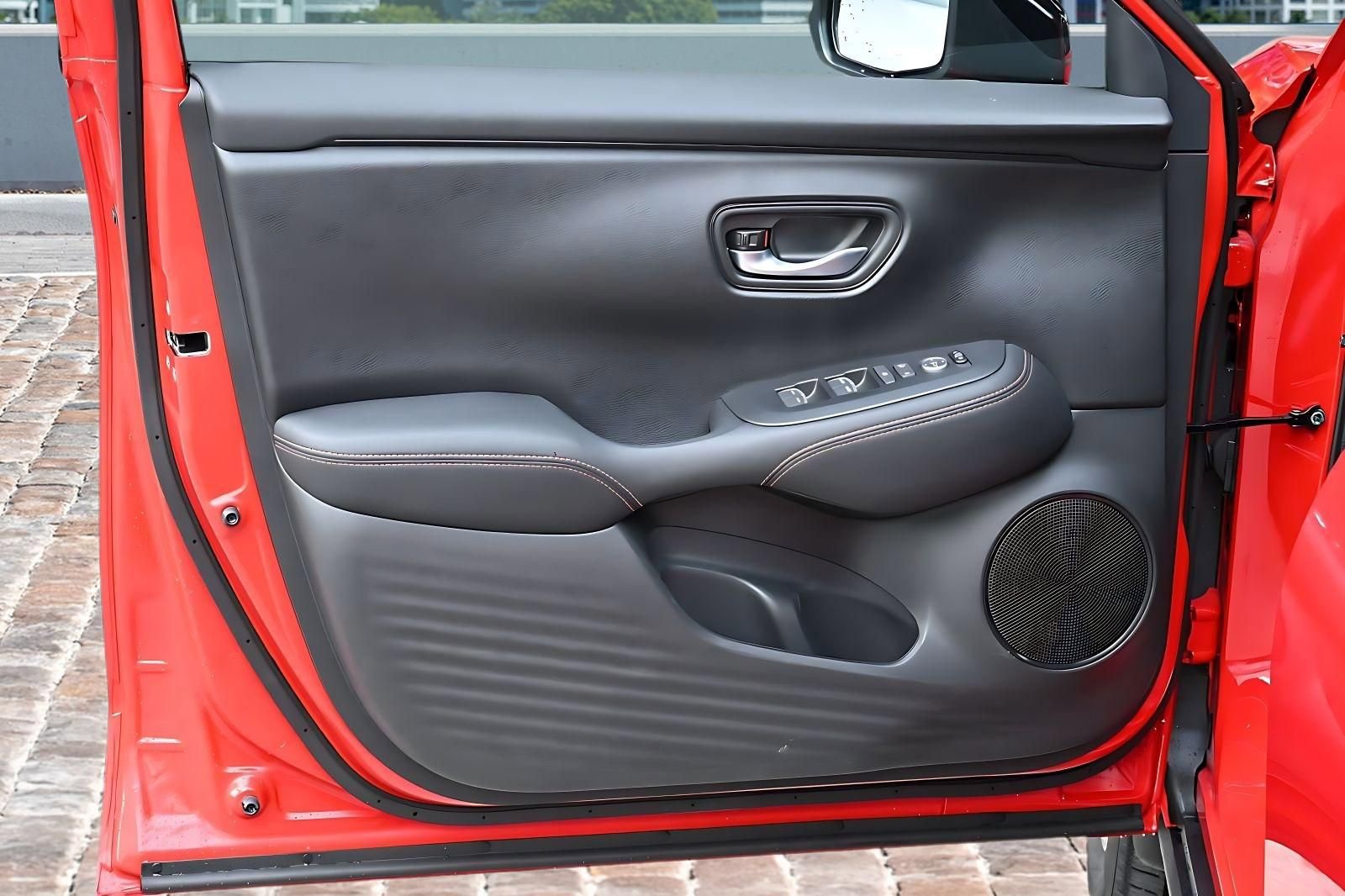 New 2026 Honda HR-V Sport image 9