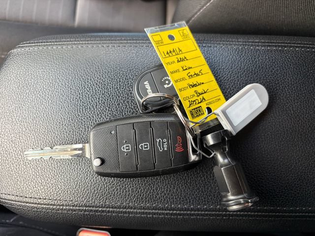 Used 2014 Kia Forte EX FWD image 8