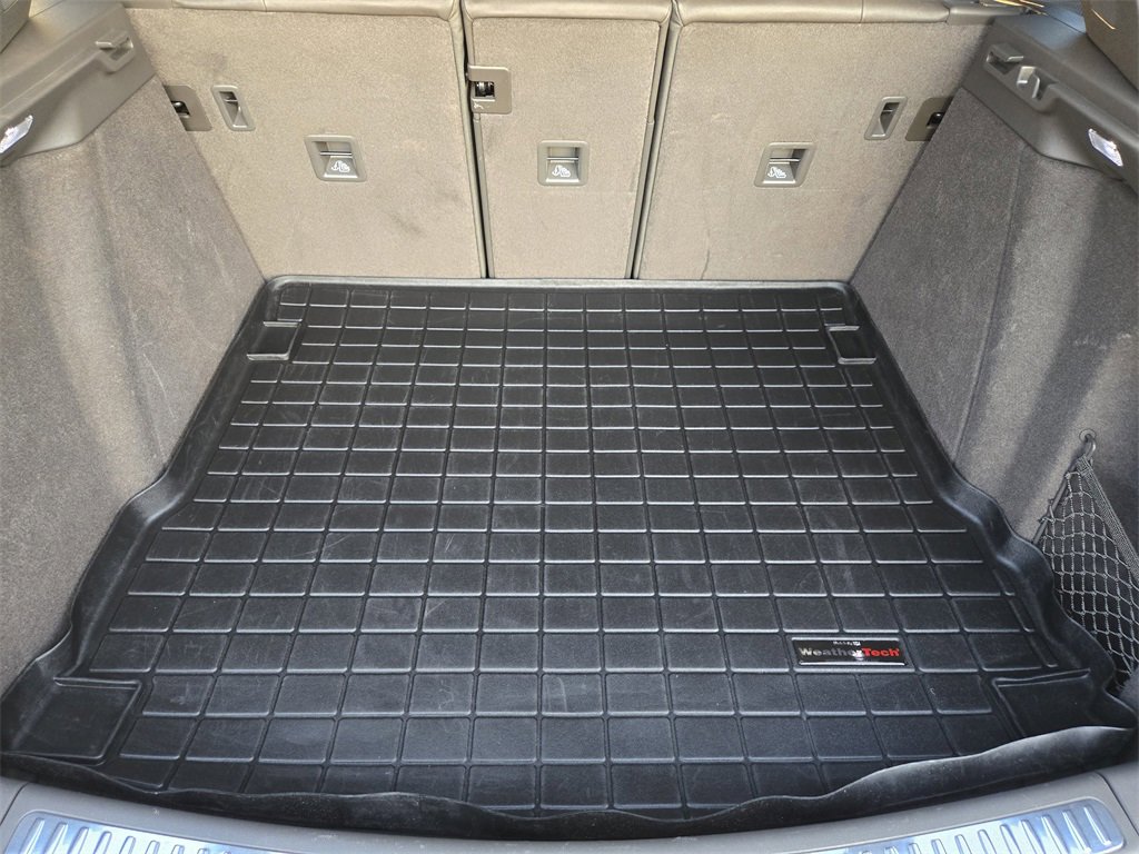 Used 2018 Porsche Macan S image 30