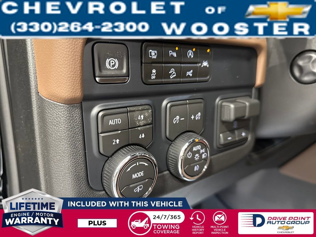 New 2026 Chevrolet Suburban High Country image 14