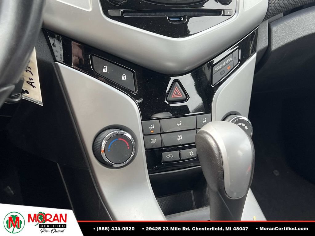 Used 2012 Chevrolet Cruze LT FWD image 20