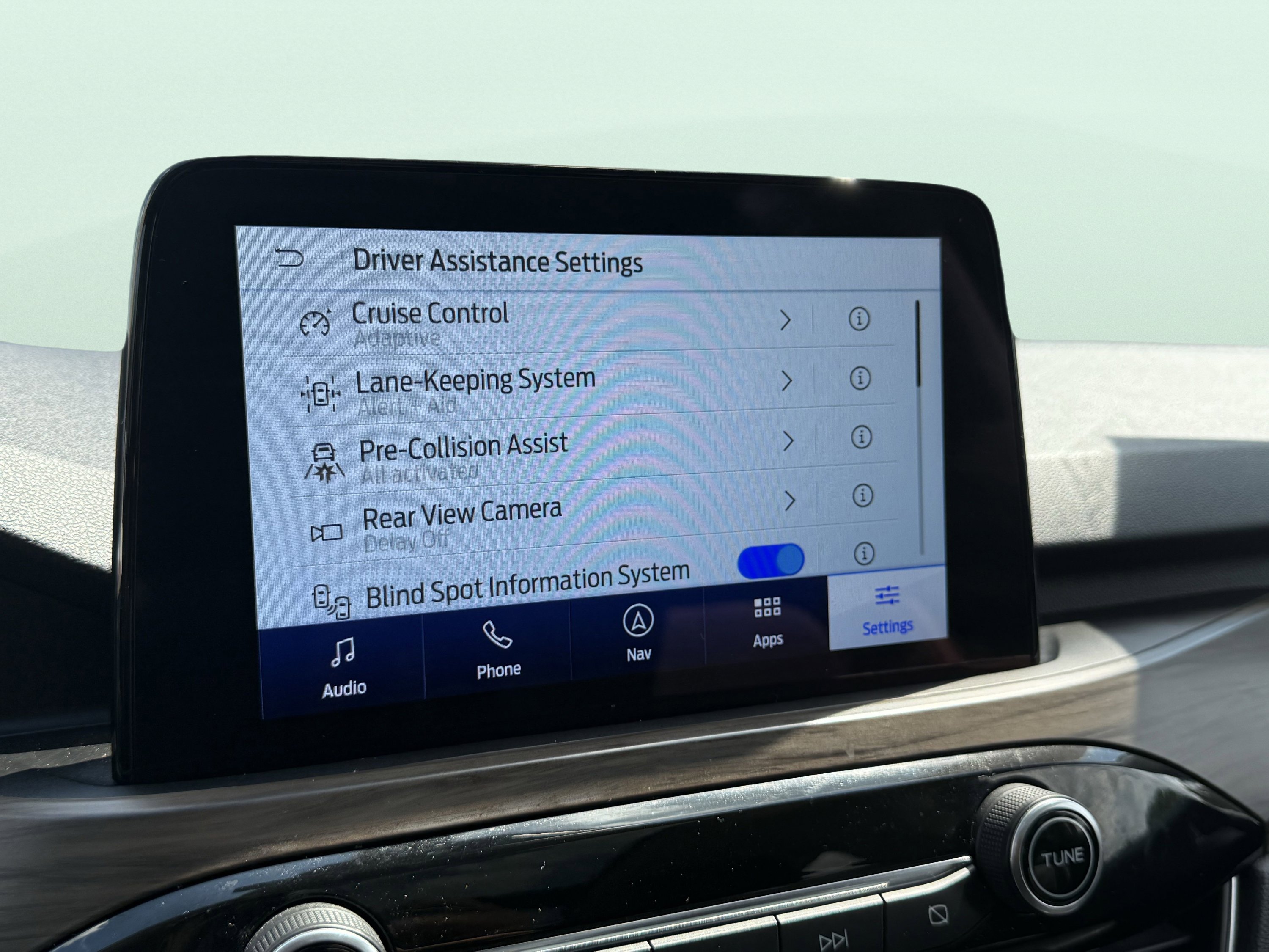 Used 2020 Ford Escape Titanium image 79