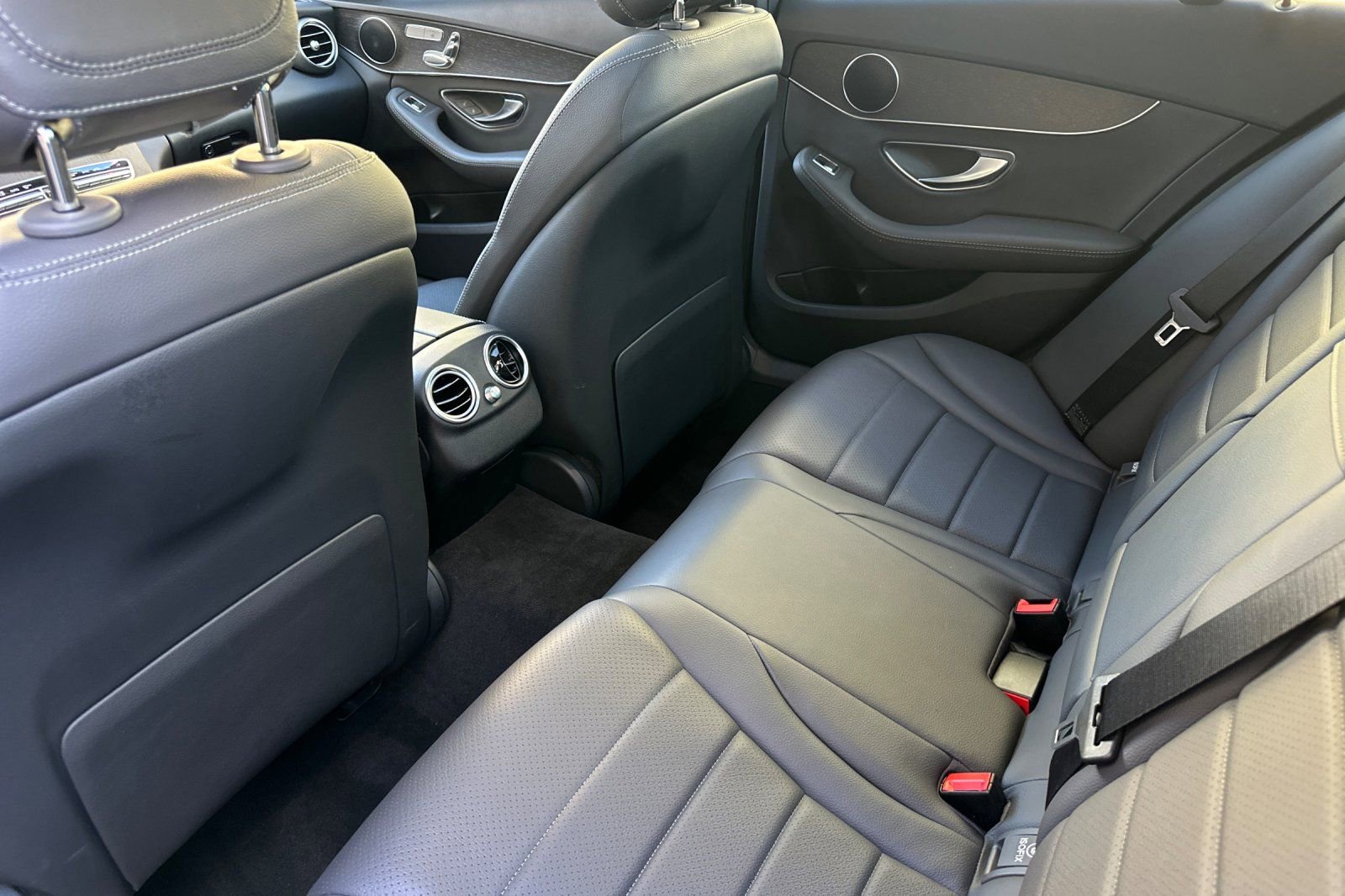 Used 2020 Mercedes-Benz C 300 Sedan image 11