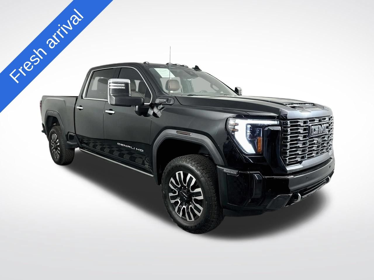 Used 2024 GMC Sierra 3500 Denali Ultimate AWD/4WD image 1