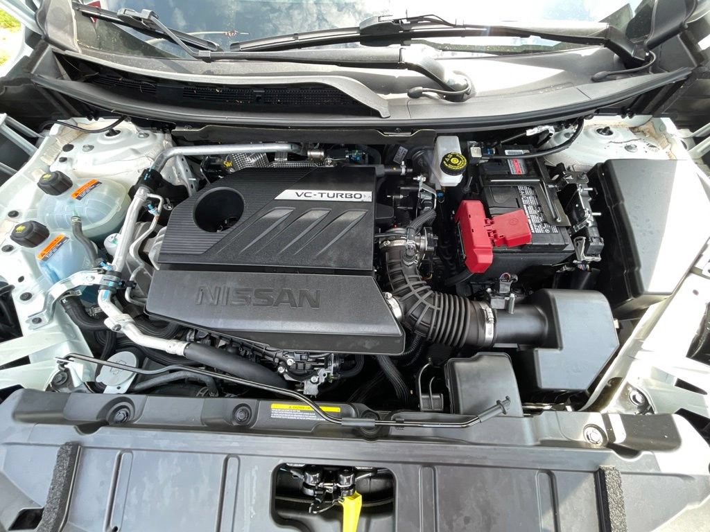 Used 2025 Nissan Rogue SV AWD/4WD image 30