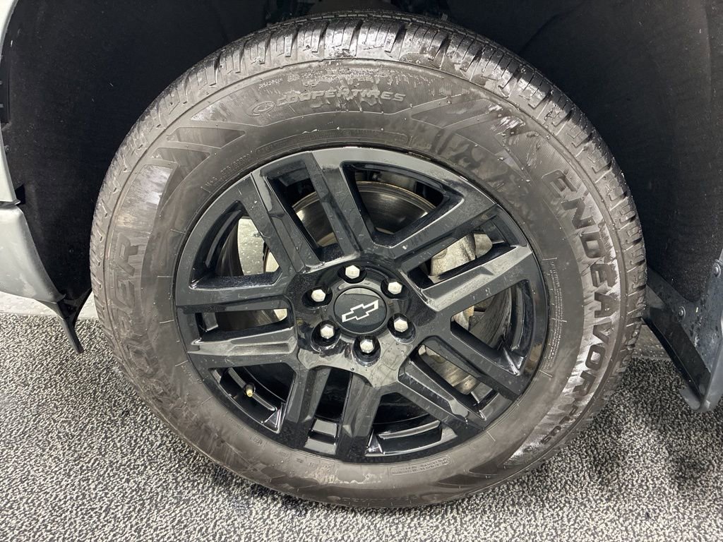 Used 2023 Chevrolet Silverado 1500 RST image 9