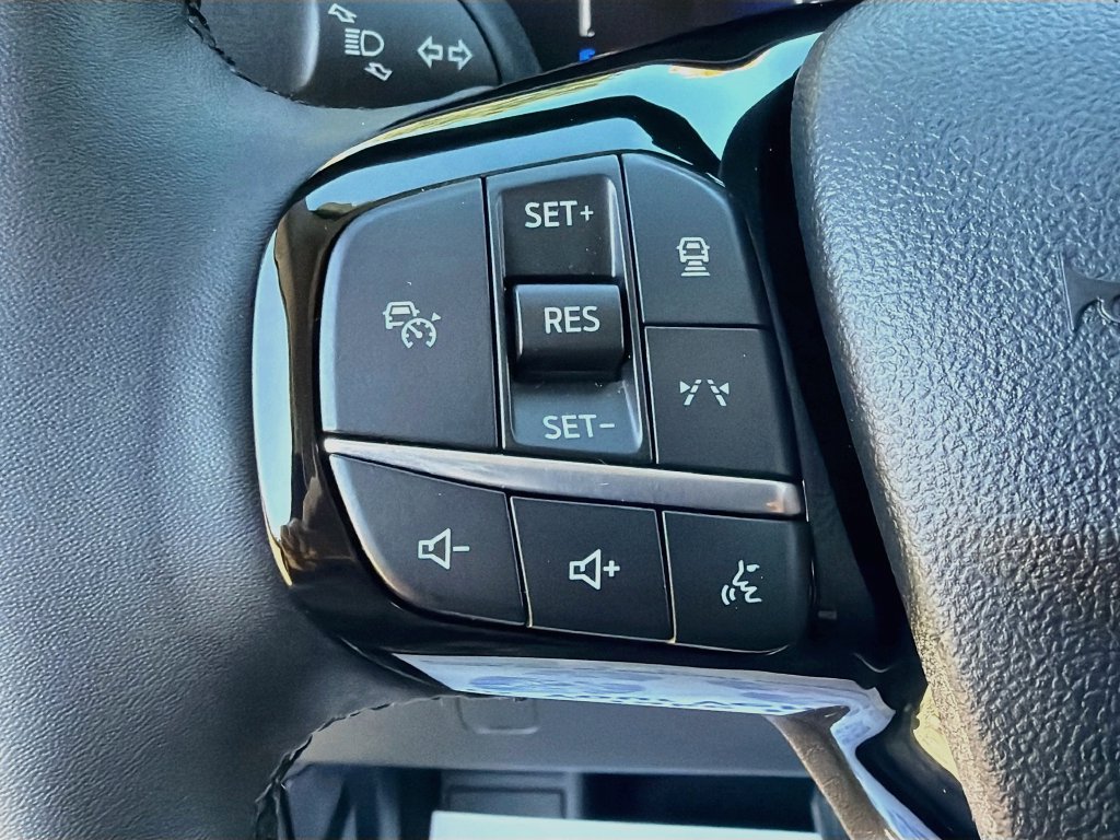 Used 2024 Ford Escape Active w/ Tech Pack #1 AWD/4WD image 12