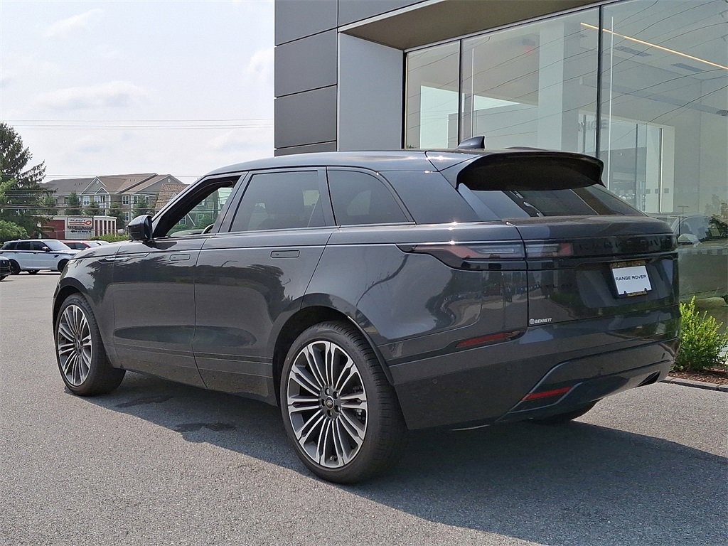 New 2025 Land Rover Range Rover Velar Dynamic HSE image 4