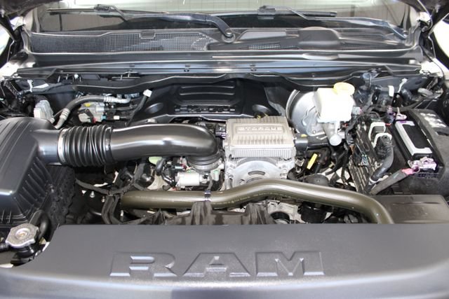 Used 2023 RAM 1500 Big Horn AWD/4WD image 29