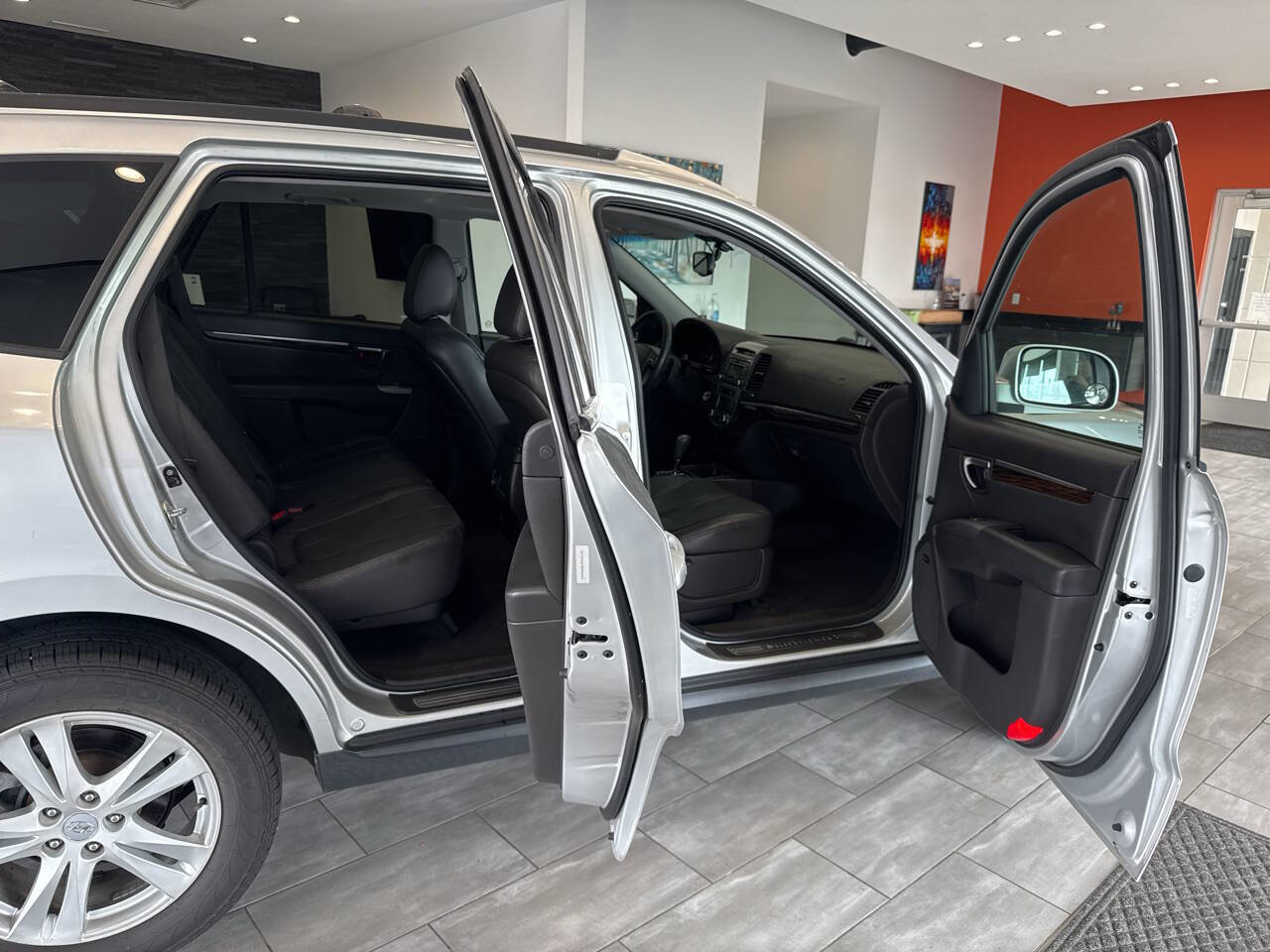 Used 2011 Hyundai Santa Fe Limited image 19