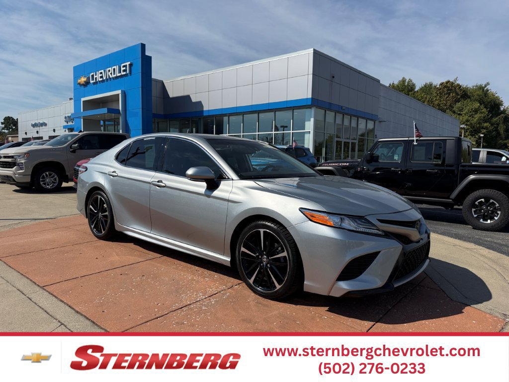 Used 2020 Toyota Camry XSE FWD image 1