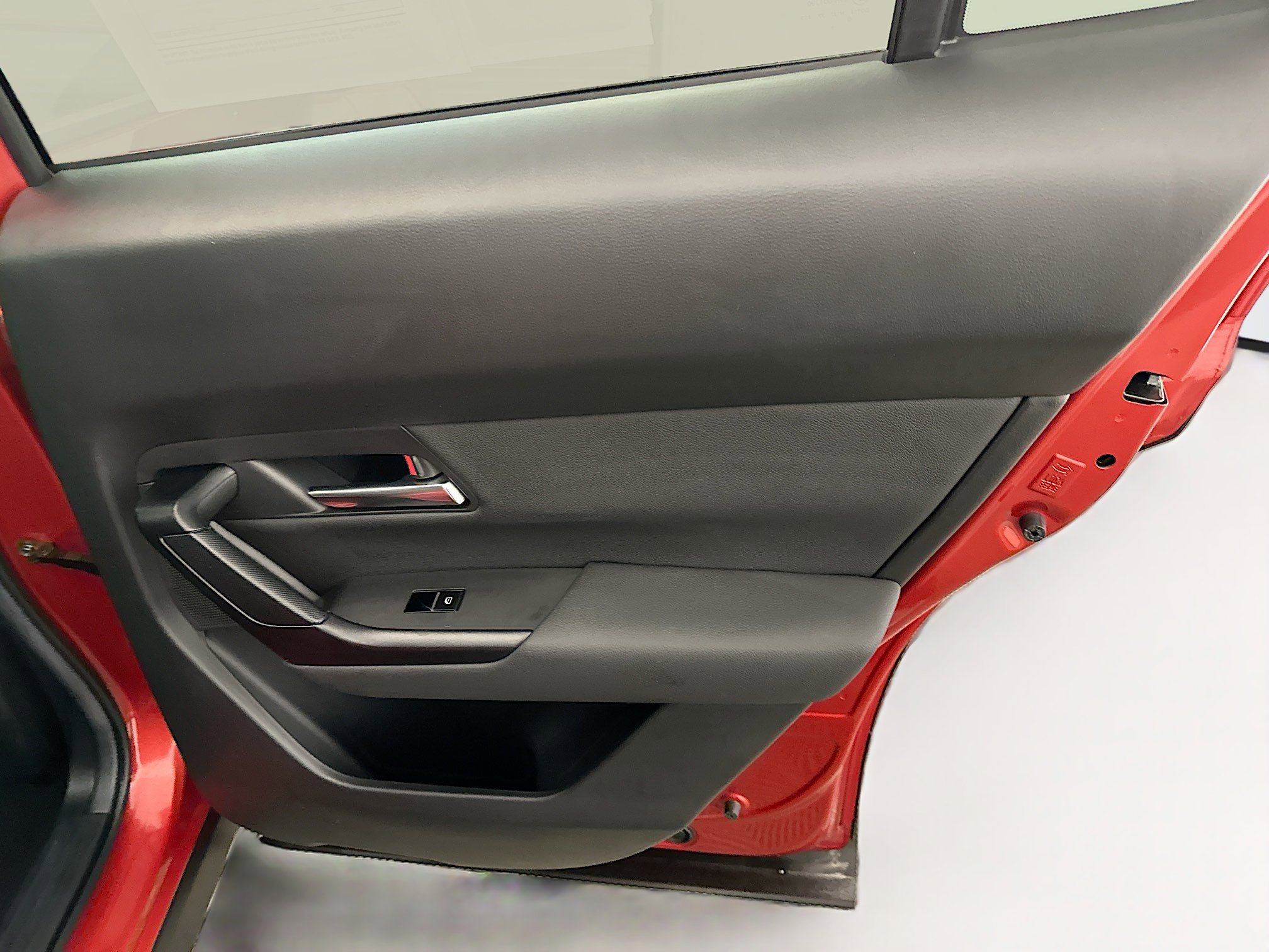 Used 2025 MAZDA CX-50 AWD 2.5 S w/ Premium Plus Pkg image 33