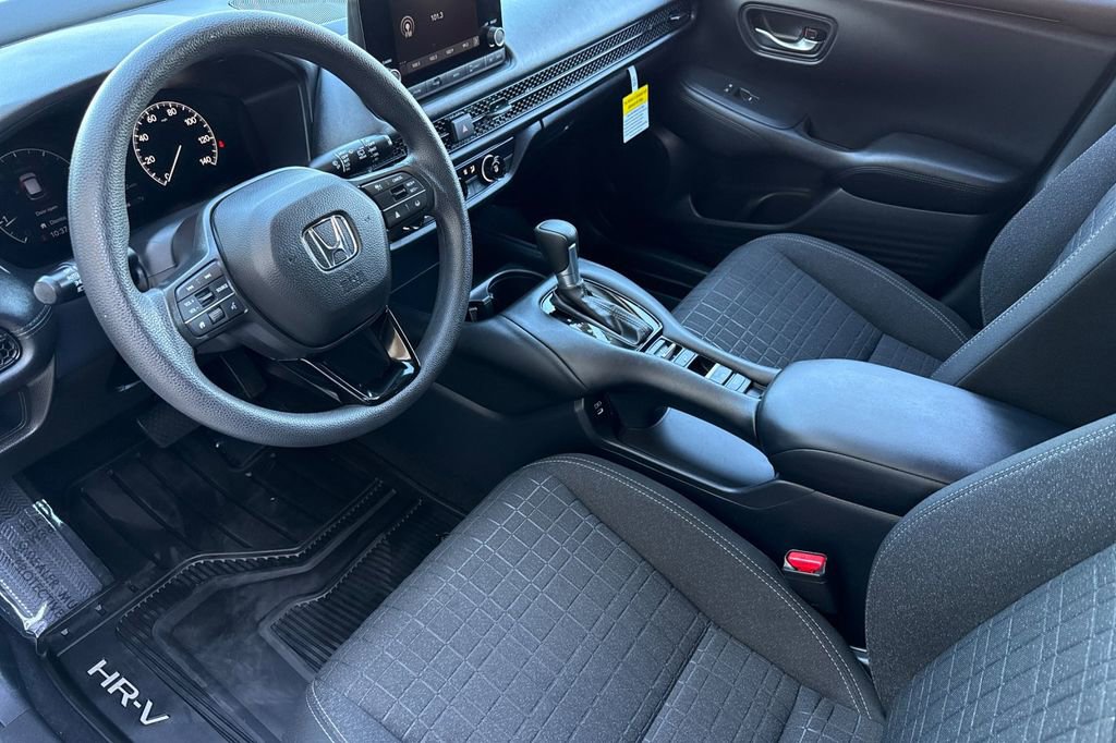 Used 2024 Honda HR-V LX image 7