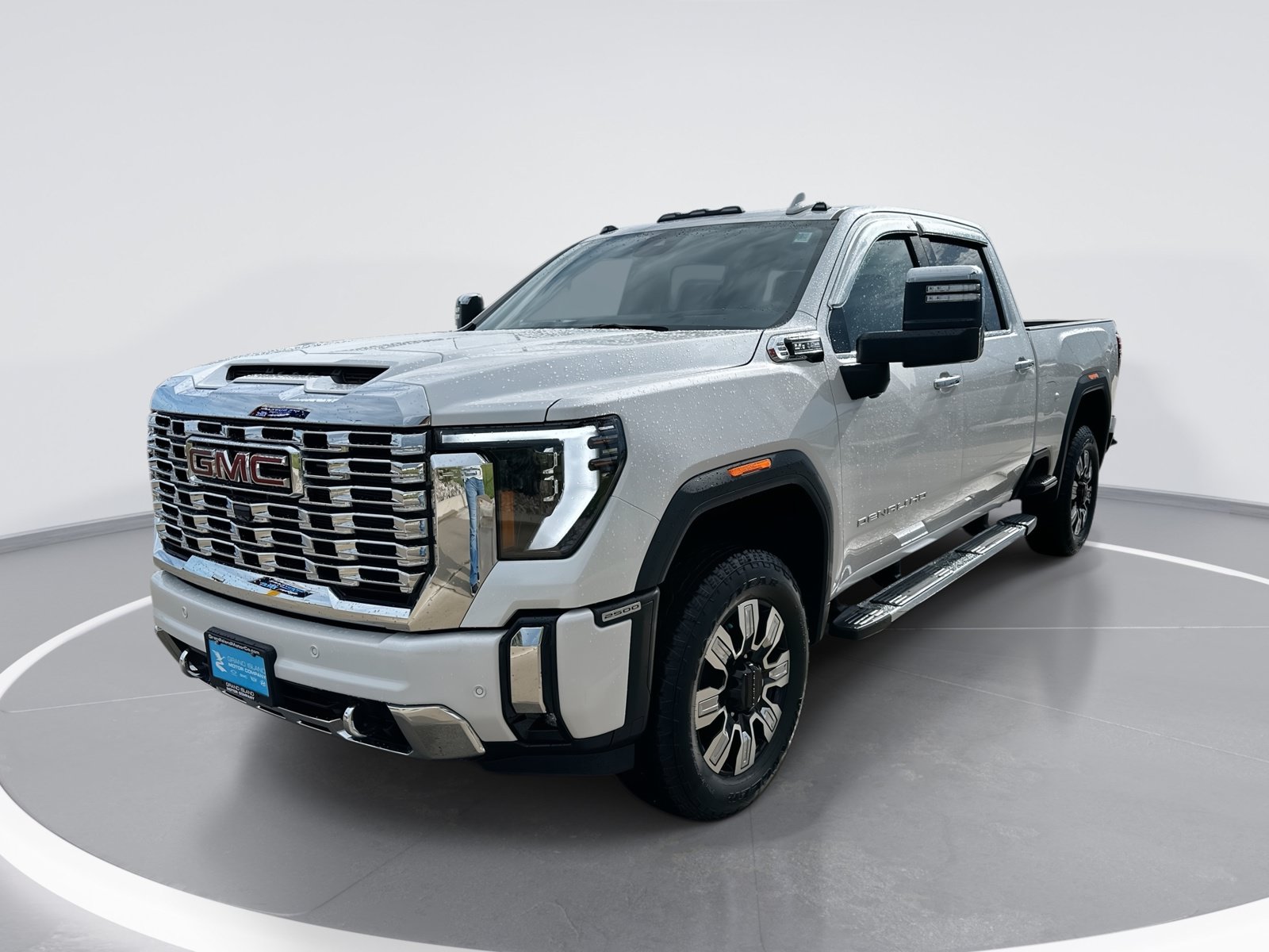 Certified 2024 GMC Sierra 2500 Denali w/ Denali Reserve Package AWD/4WD image 1