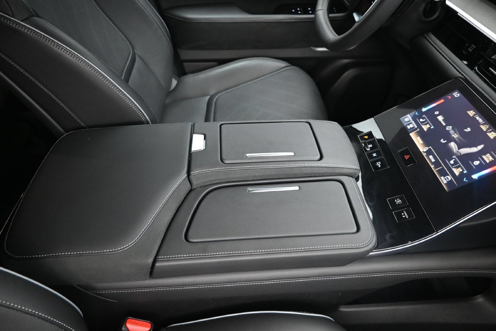 Certified 2025 INFINITI QX80 Luxe RWD image 27
