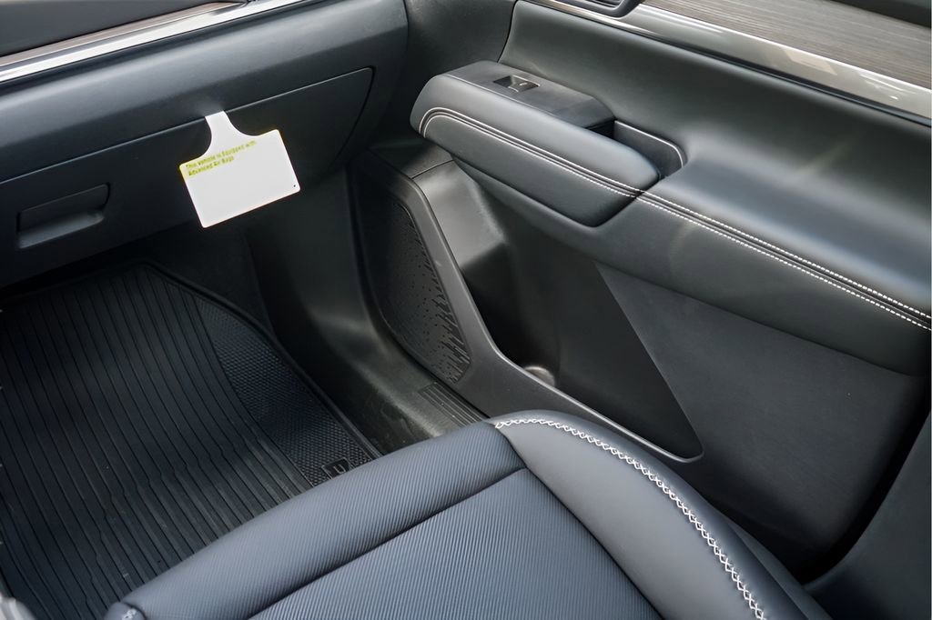 New 2026 GMC Terrain Denali image 24