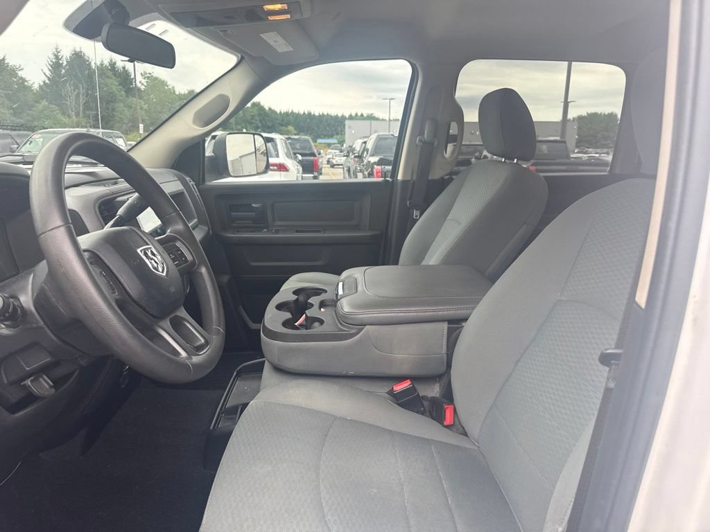 Used 2018 RAM 2500 Tradesman w/ Chrome Appearance Group AWD/4WD image 12