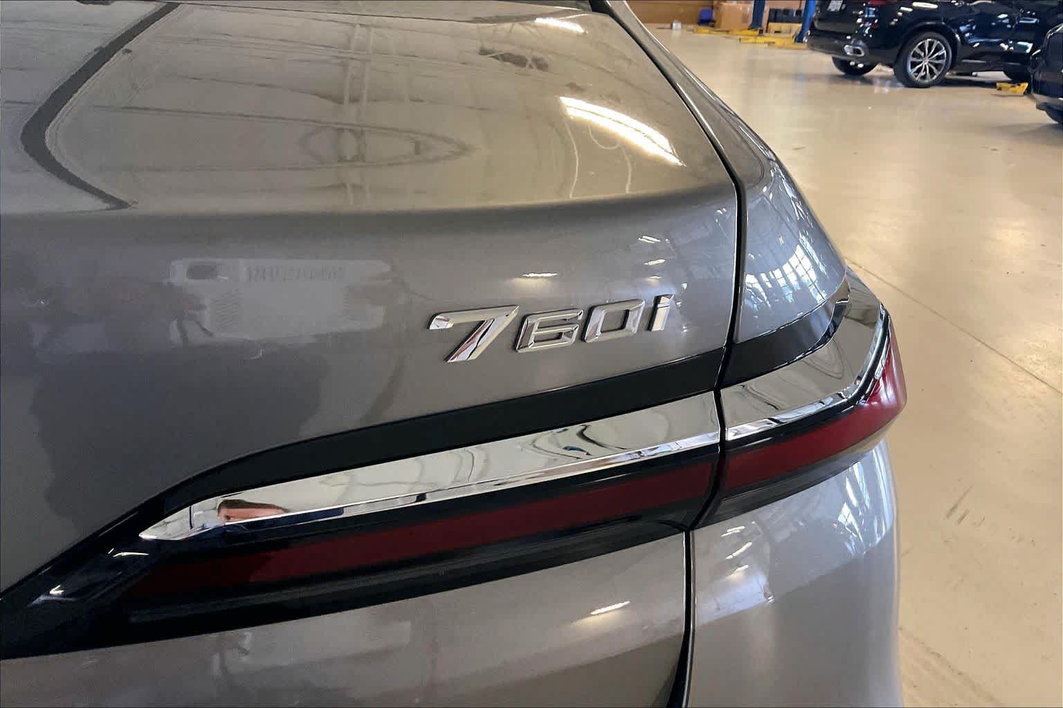 New 2026 BMW 760i xDrive AWD/4WD image 15