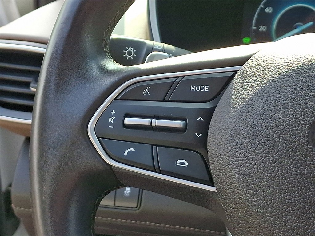 Used 2022 Hyundai Santa Fe Limited image 23