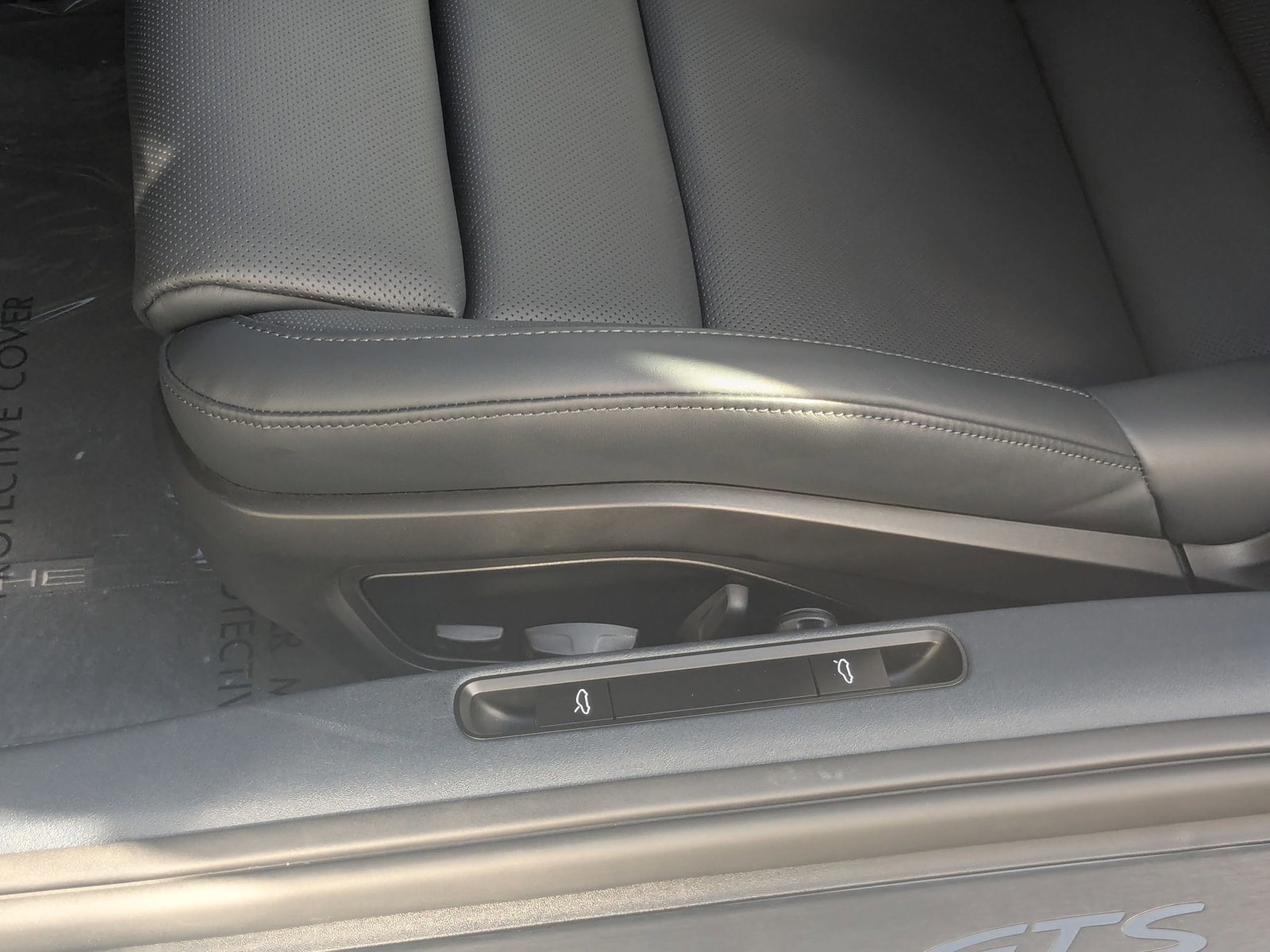 Used 2025 Porsche 911 Carrera GTS image 28