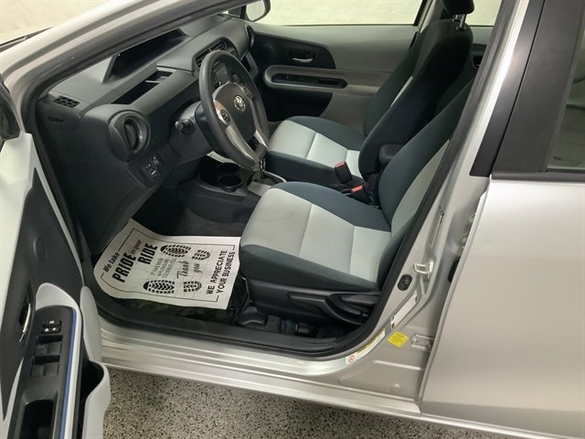 Used 2013 Toyota Prius C Three FWD image 14