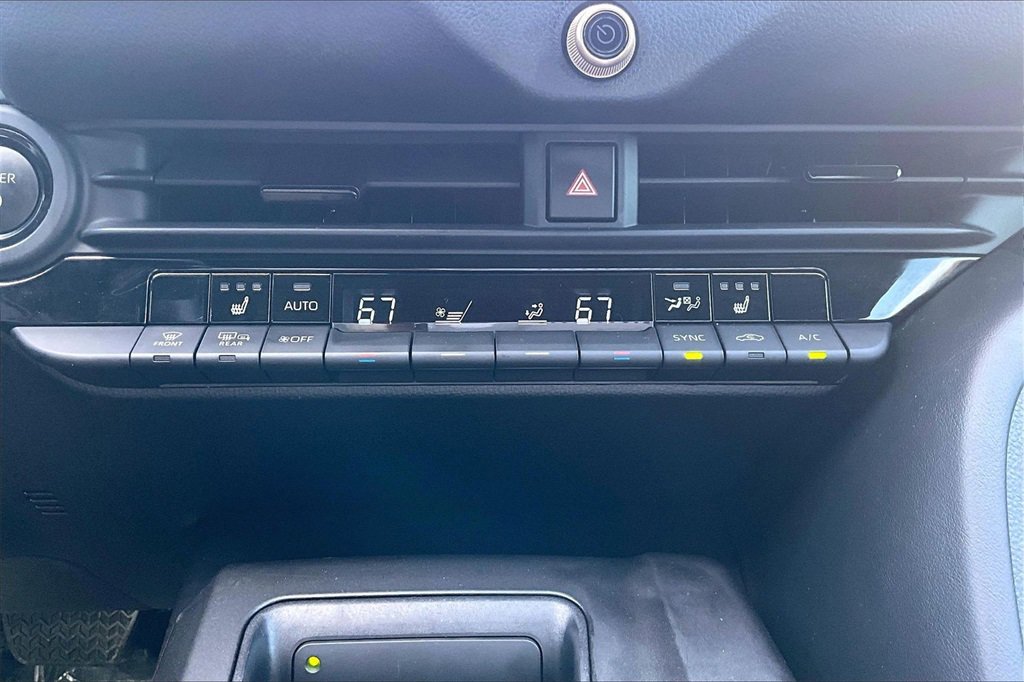 Used 2023 Toyota Crown XLE image 31