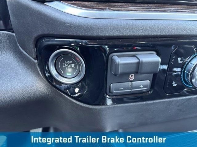 Used 2025 GMC Sierra 1500 Elevation AWD/4WD image 32