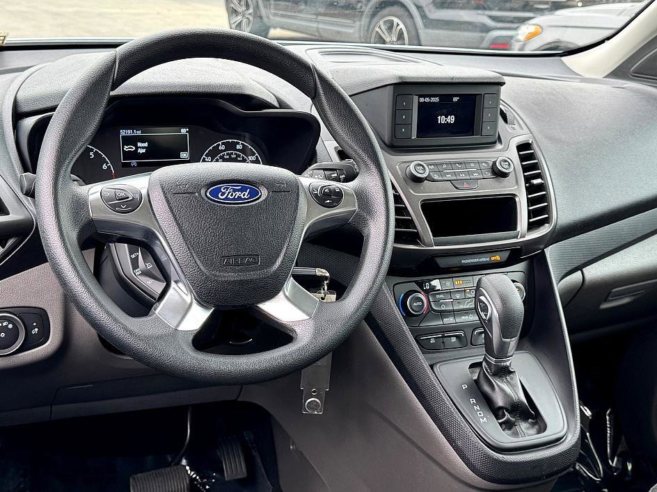 Certified 2022 Ford Transit Connect XL image 31