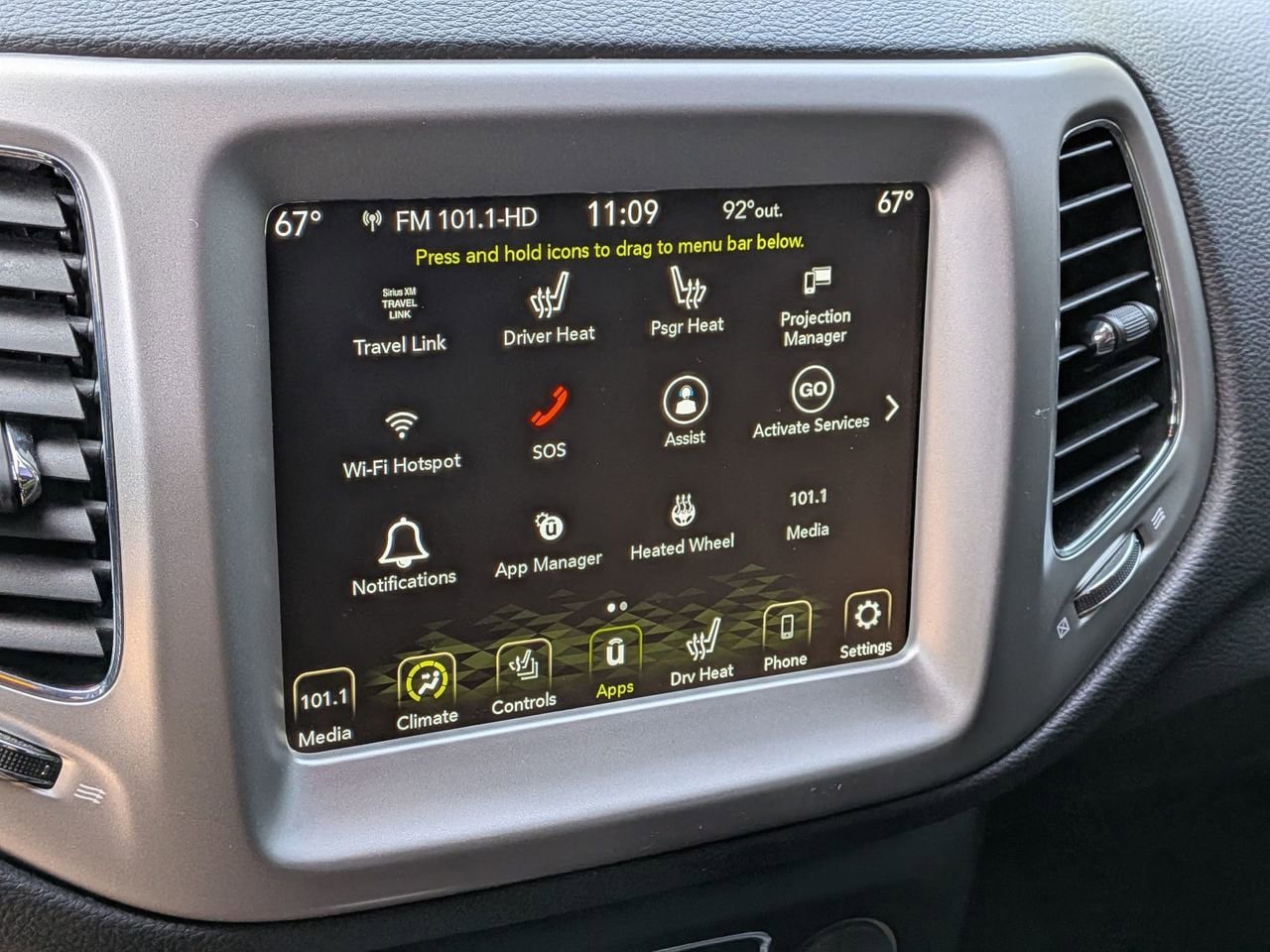 Used 2021 Jeep Compass Latitude w/ Sun and Sound Group FWD image 15