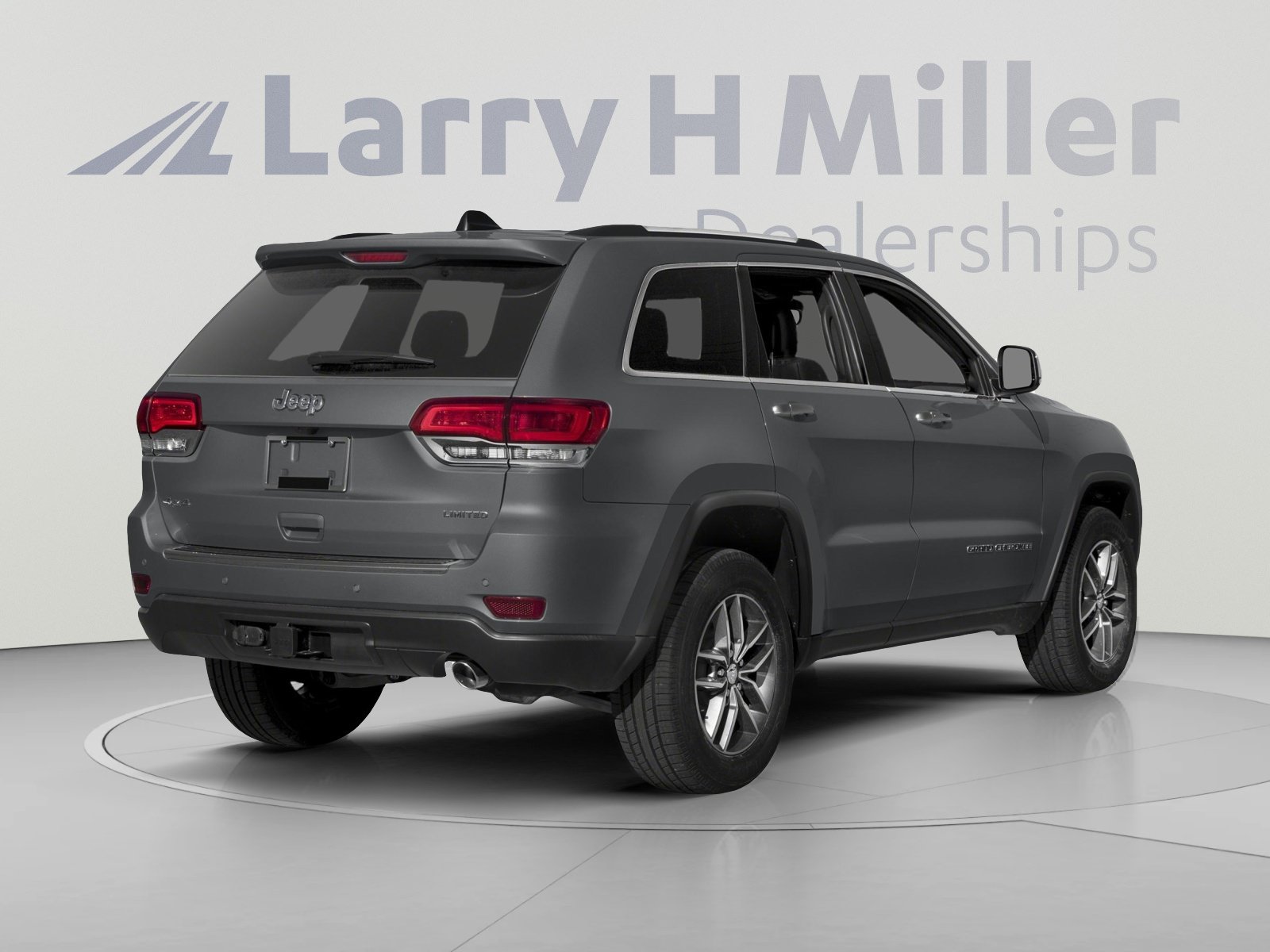 Used 2017 Jeep Grand Cherokee Limited w/ Trailer Tow Group IV AWD/4WD image 2