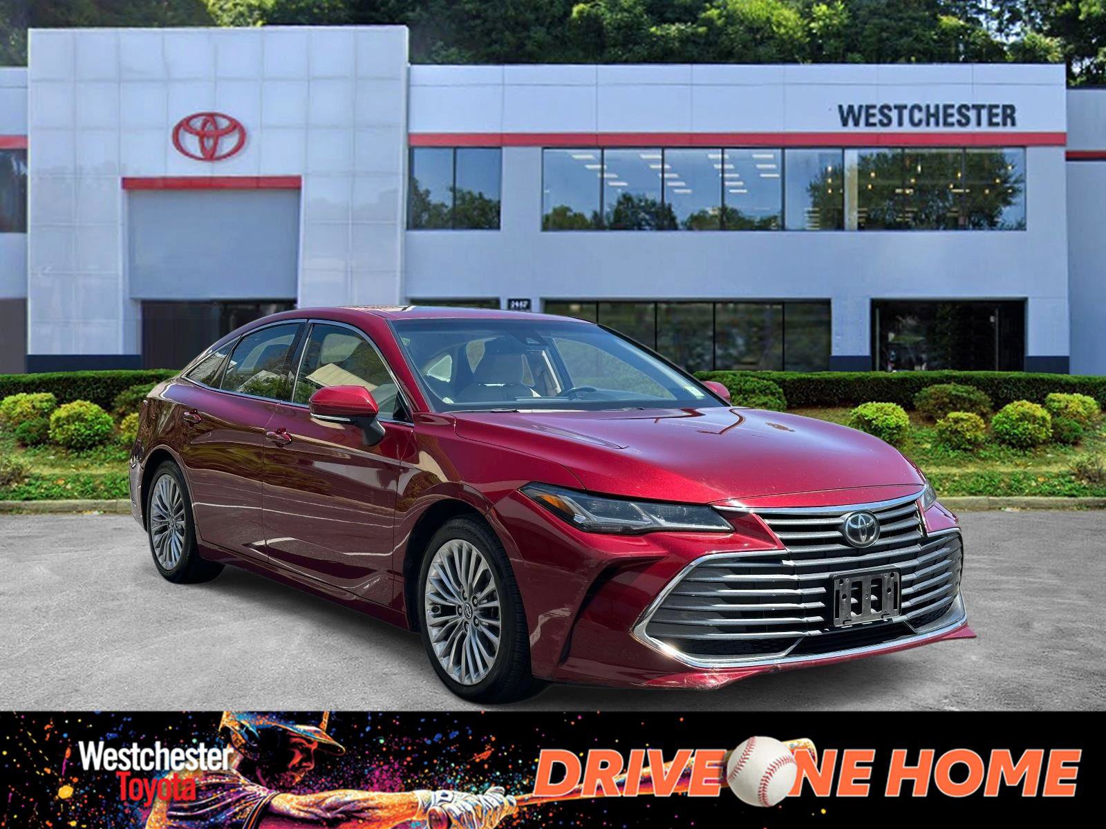 Used 2019 Toyota Avalon Limited w/ All Weather Liner Package FWD image 1