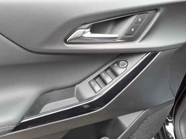Used 2026 Chevrolet Equinox LT AWD/4WD image 12