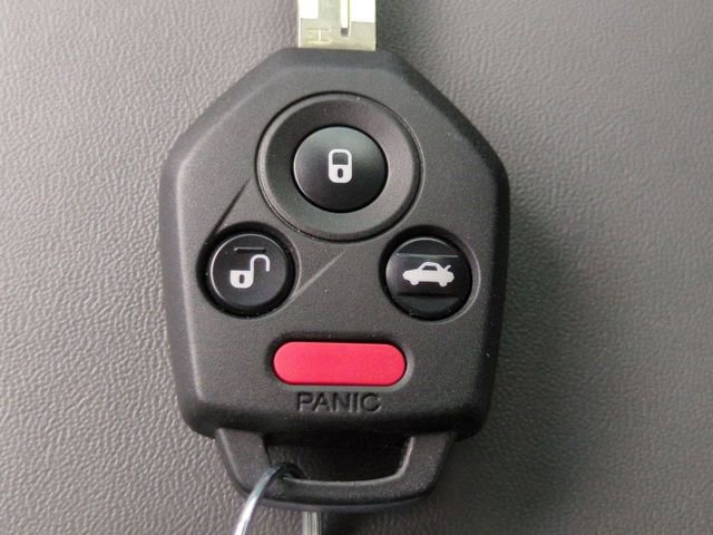 Used 2025 Subaru Crosstrek 2.0i image 26