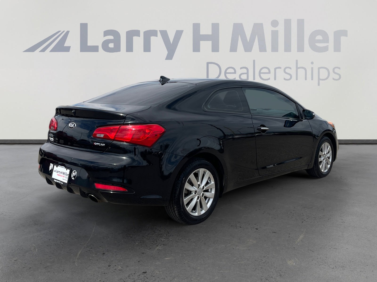 Used 2014 Kia Forte Koup EX w/ EX Premium Package image 5