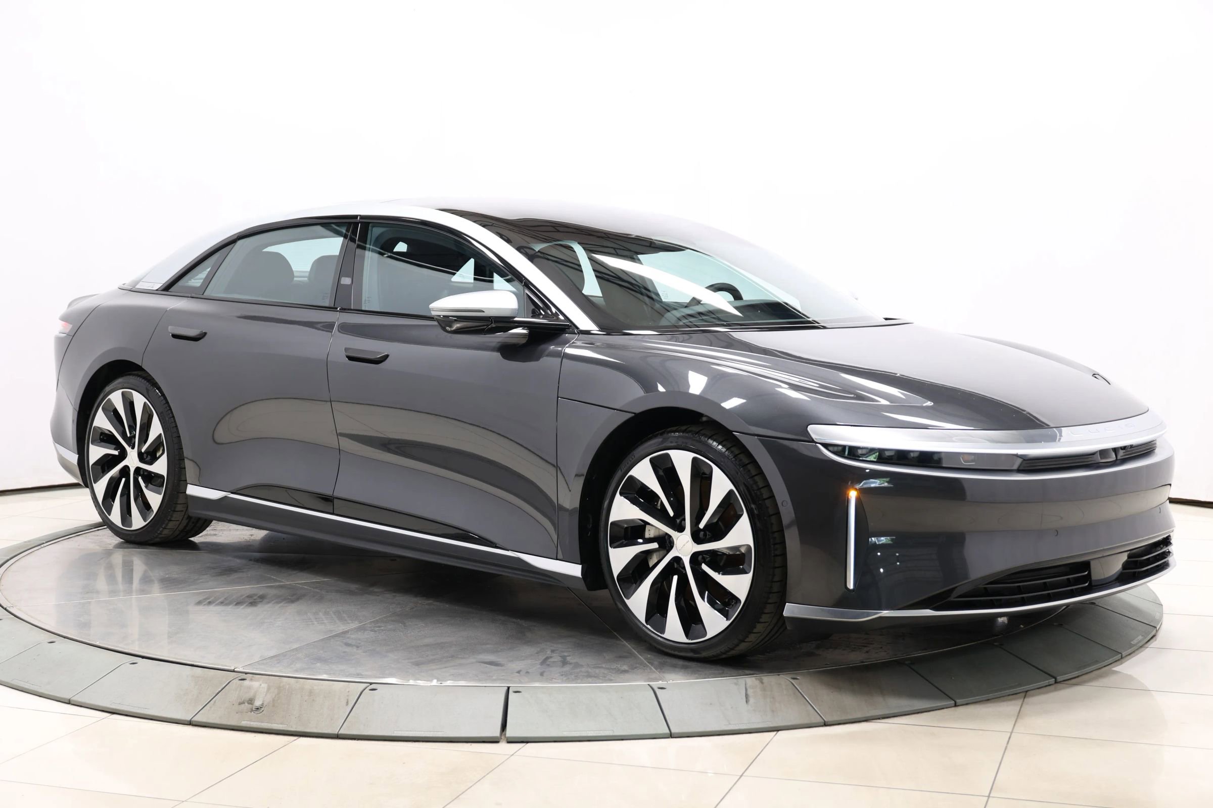 Used 2023 Lucid Air Grand Touring image 94