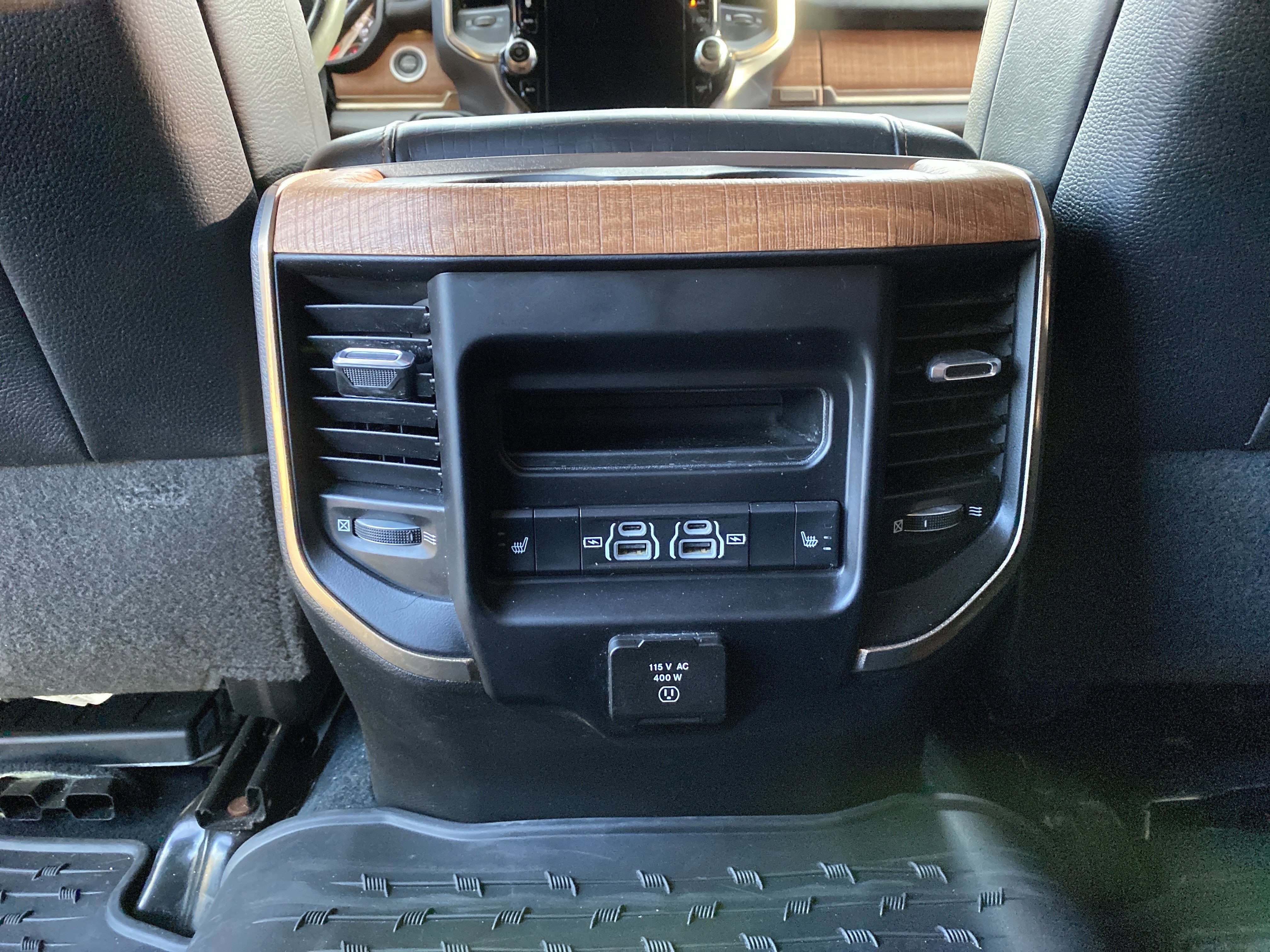 Used 2022 RAM 3500 Limited w/ Max Tow Package image 40