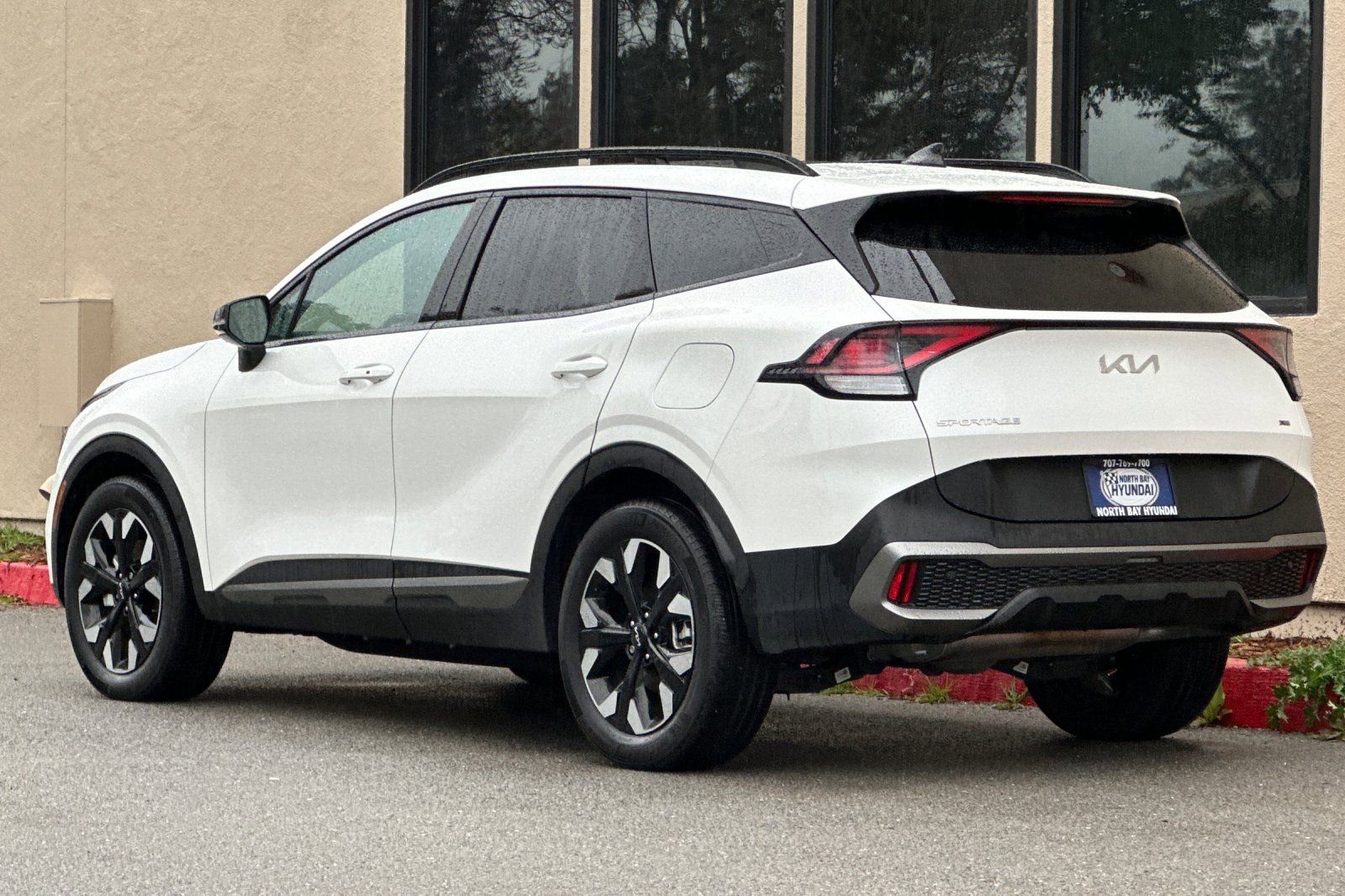 Used 2023 Kia Sportage X-Line image 6