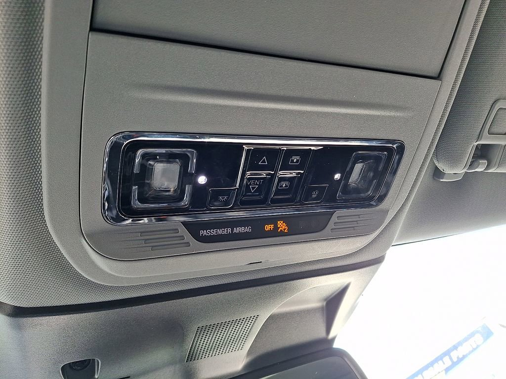 Used 2022 Lincoln Corsair AWD w/ Premium Package image 27