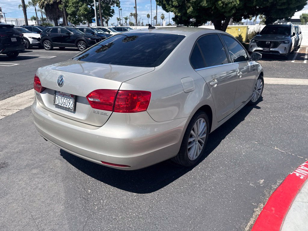 Used 2013 Volkswagen Jetta SEL FWD image 22