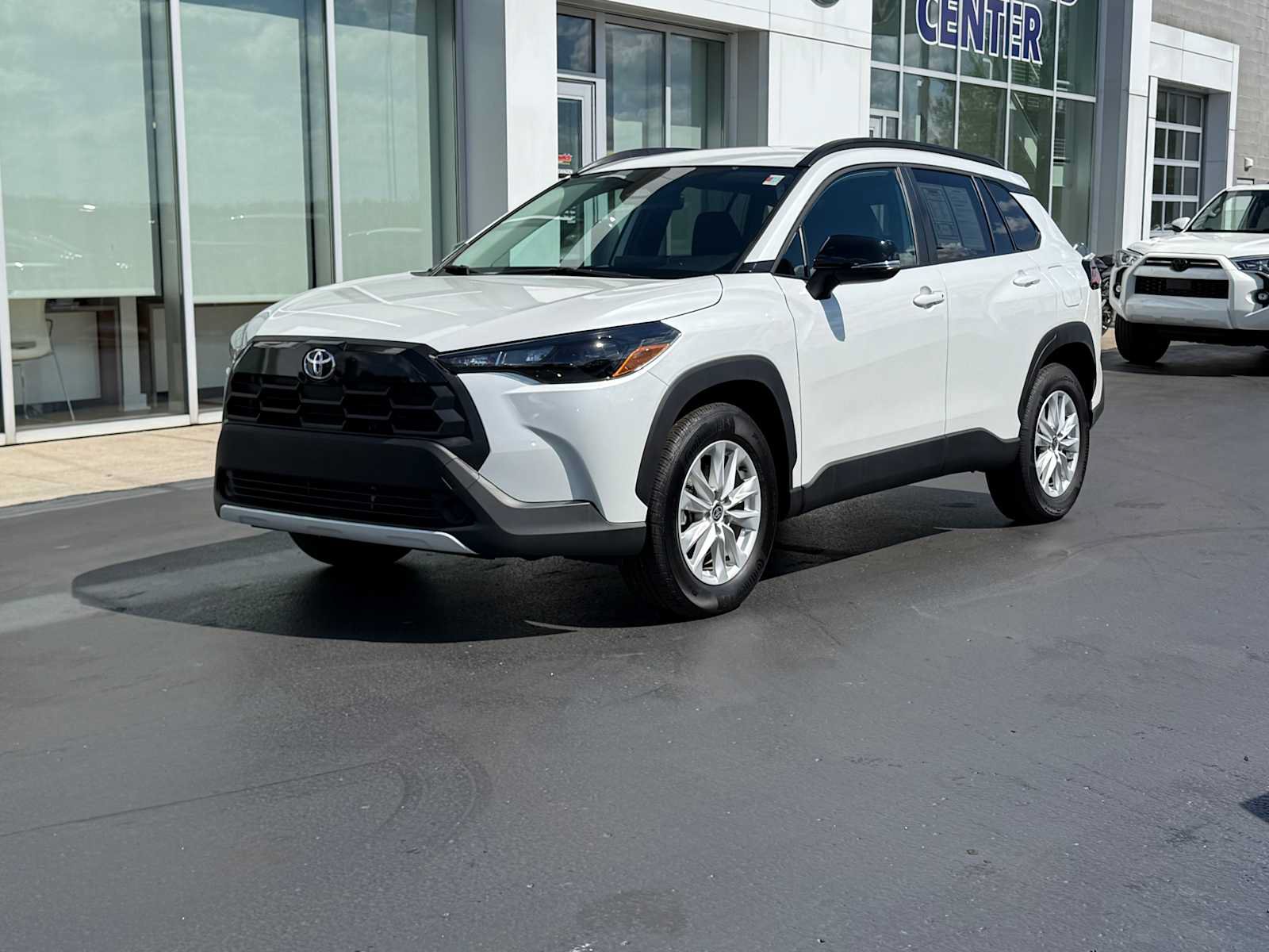 Certified 2026 Toyota Corolla Cross LE AWD/4WD image 1