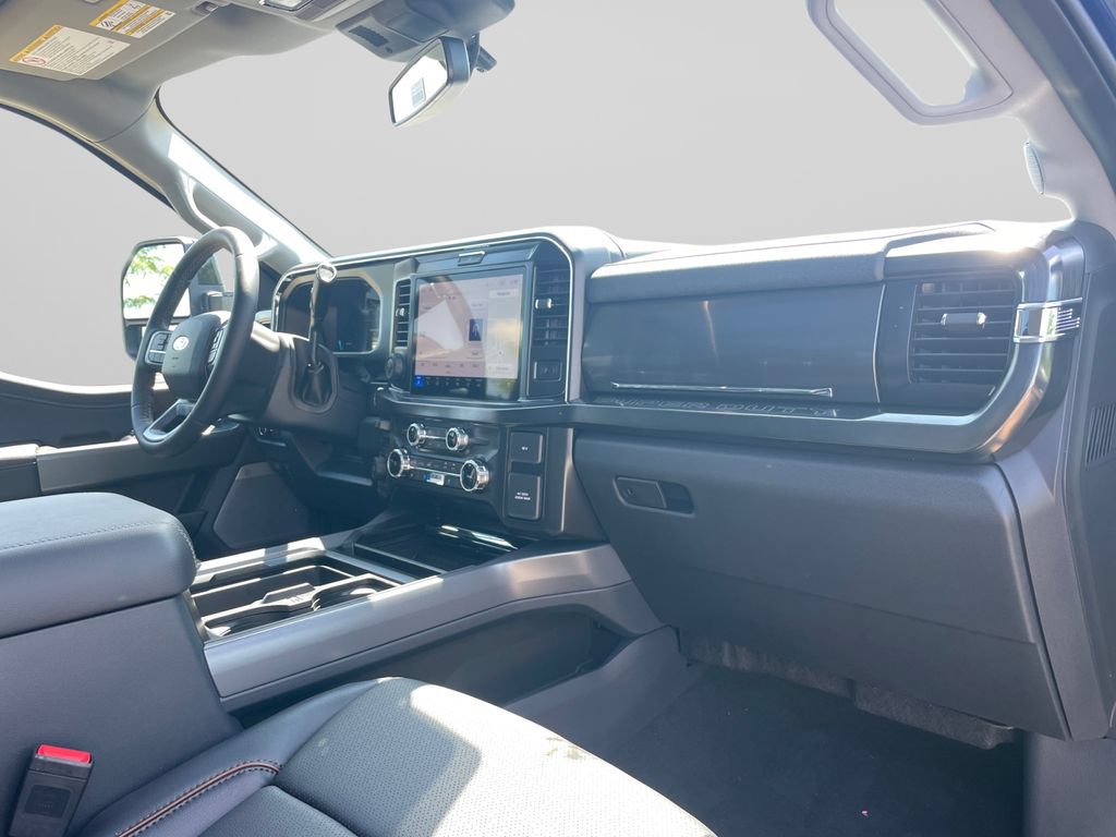 New 2026 Ford F250 Lariat w/ Black Appearance Package AWD/4WD image 10