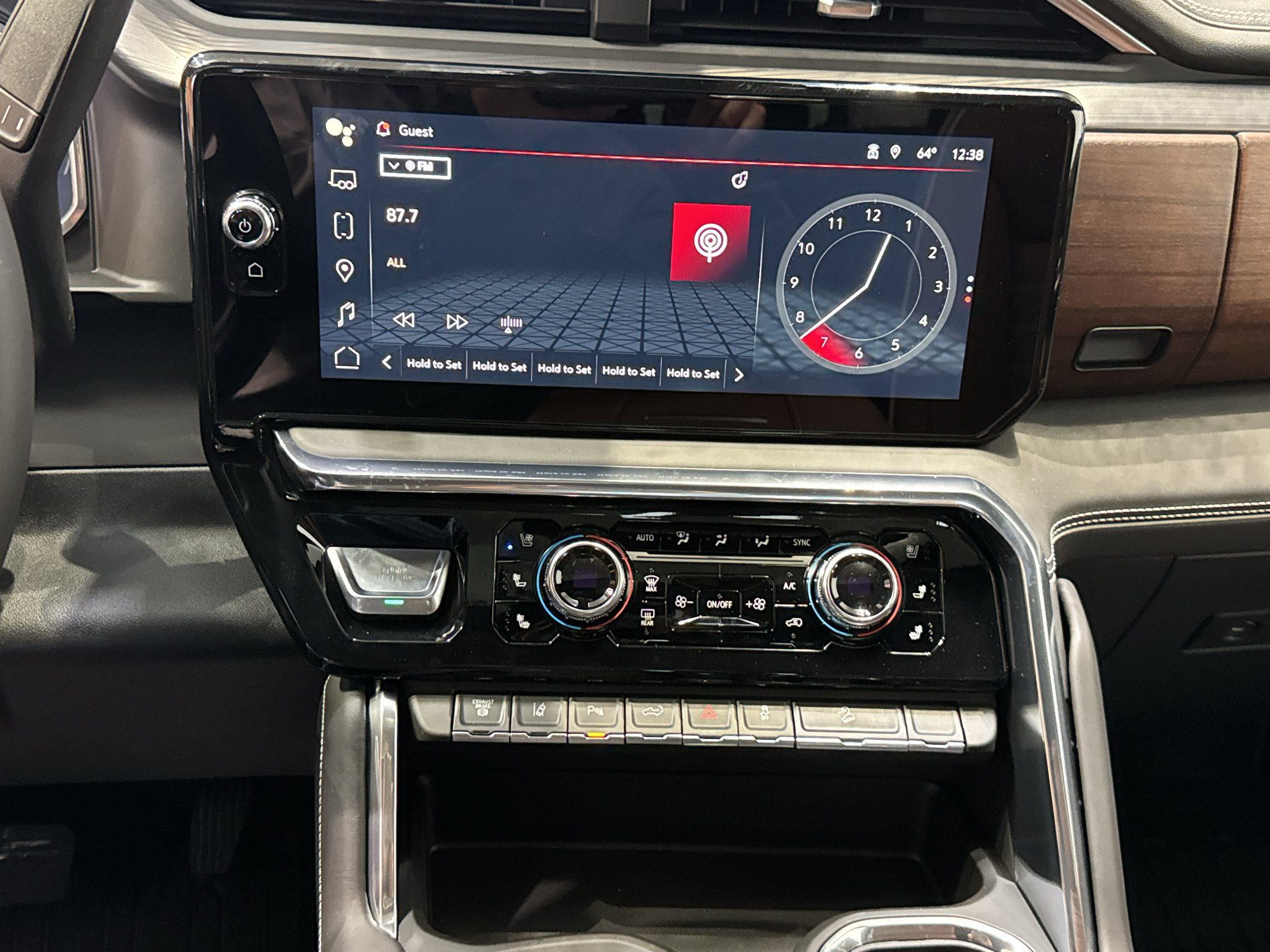 New 2026 GMC Sierra 2500 Denali Ultimate AWD/4WD image 35
