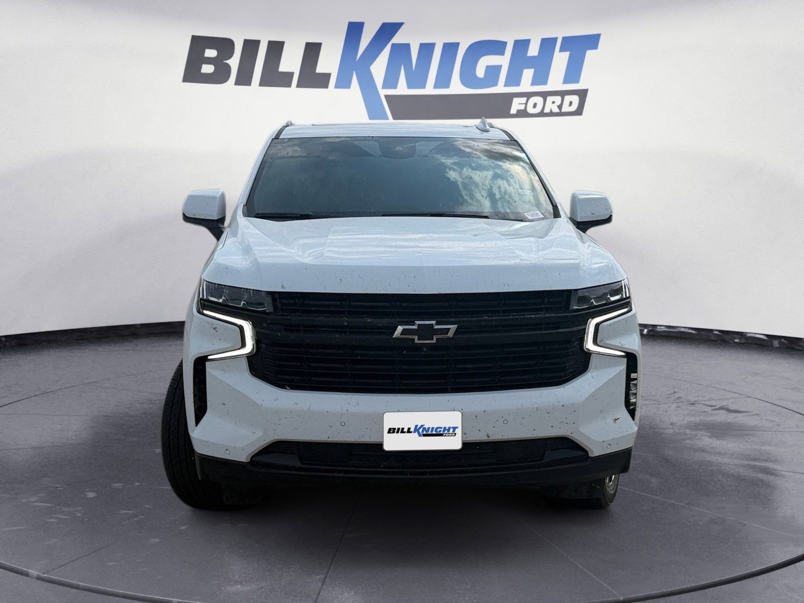 Used 2023 Chevrolet Suburban RST w/ Sport Performance Package AWD/4WD image 8