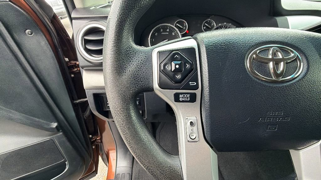 Used 2017 Toyota Tundra SR5 image 27